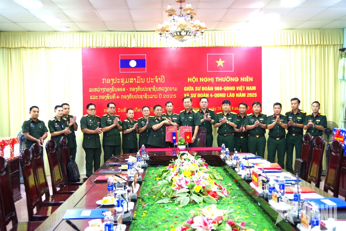 Sư đoàn 968 (Quân khu 4) và Sư đoàn 4 (Quân đội nhân dân Lào) tổ chức hội nghị thường niên năm 2025